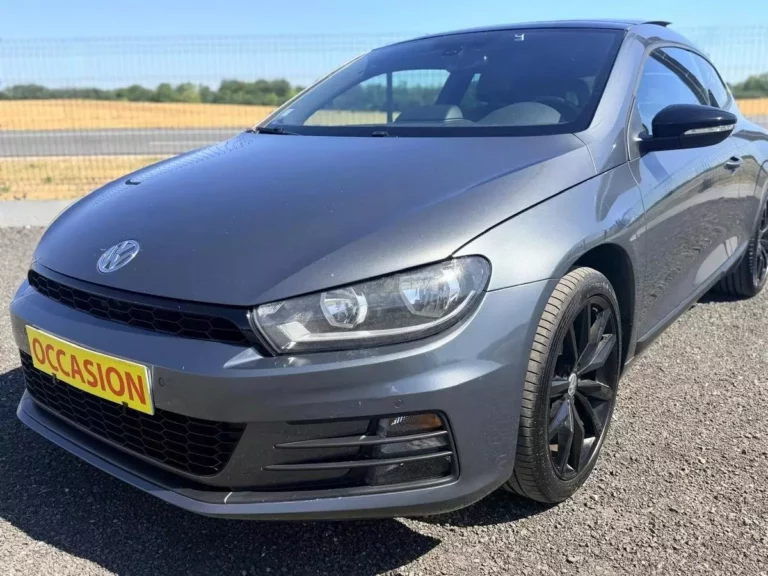 Volkswagen Scirocco II Phase 2 2.0 TDI 1 BlueMotion 150 ch Carat — photo 2