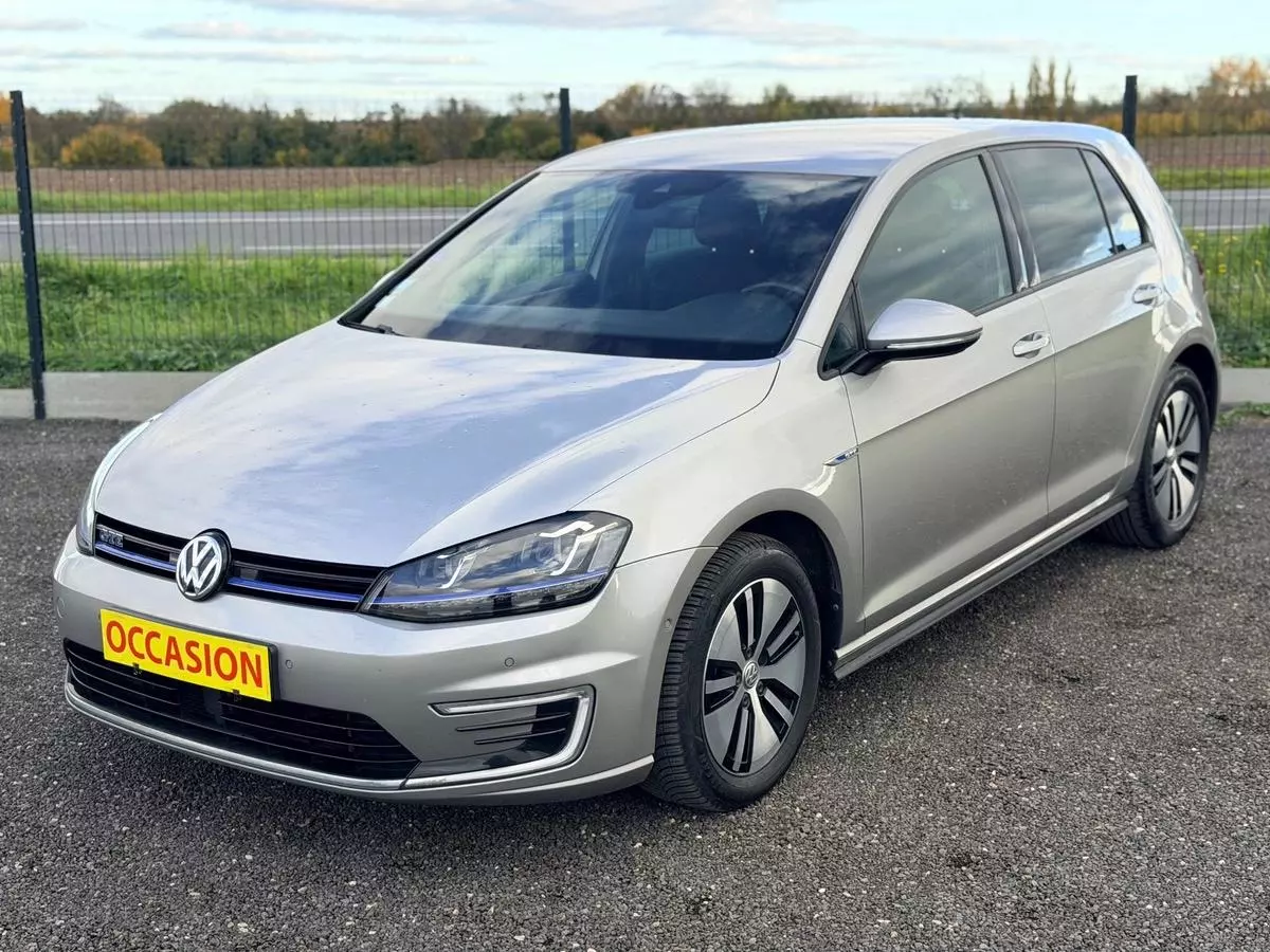 Volkswagen Golf VII 1.4 TSI GTE 204 Ch Hybrid Blue Motion Phase 2 v (2016)