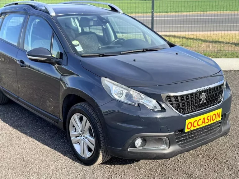 Peugeot 2008 1.6 BlueHDi 100cv Allure Business Boîte auto — photo 3