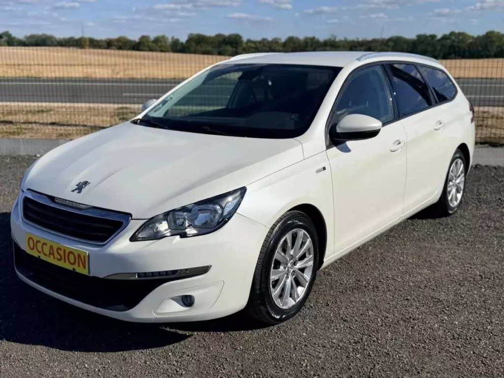 Peugeot 308 II SW 1.6 BlueHDi EAT6 S&S 120 ch Style