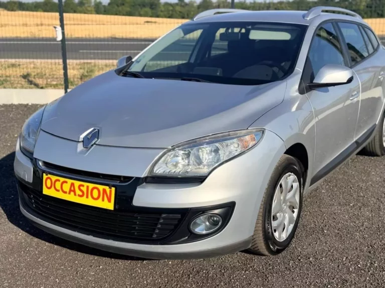 Renault Megane Estate 1.5 DCI 90 Carminat — photo 2