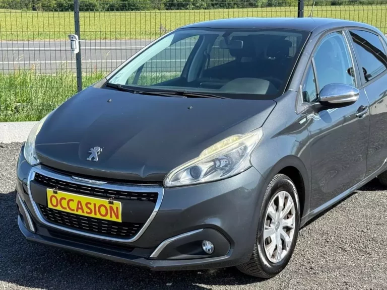 Peugeot 208 Phase II 1.2 VTi 82 ch Urbansoul — photo 2