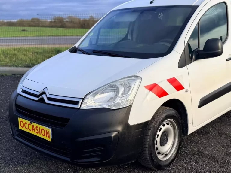 Citroen Berlingo 1.6 BlueHDi 100 Ch Confort — photo 2