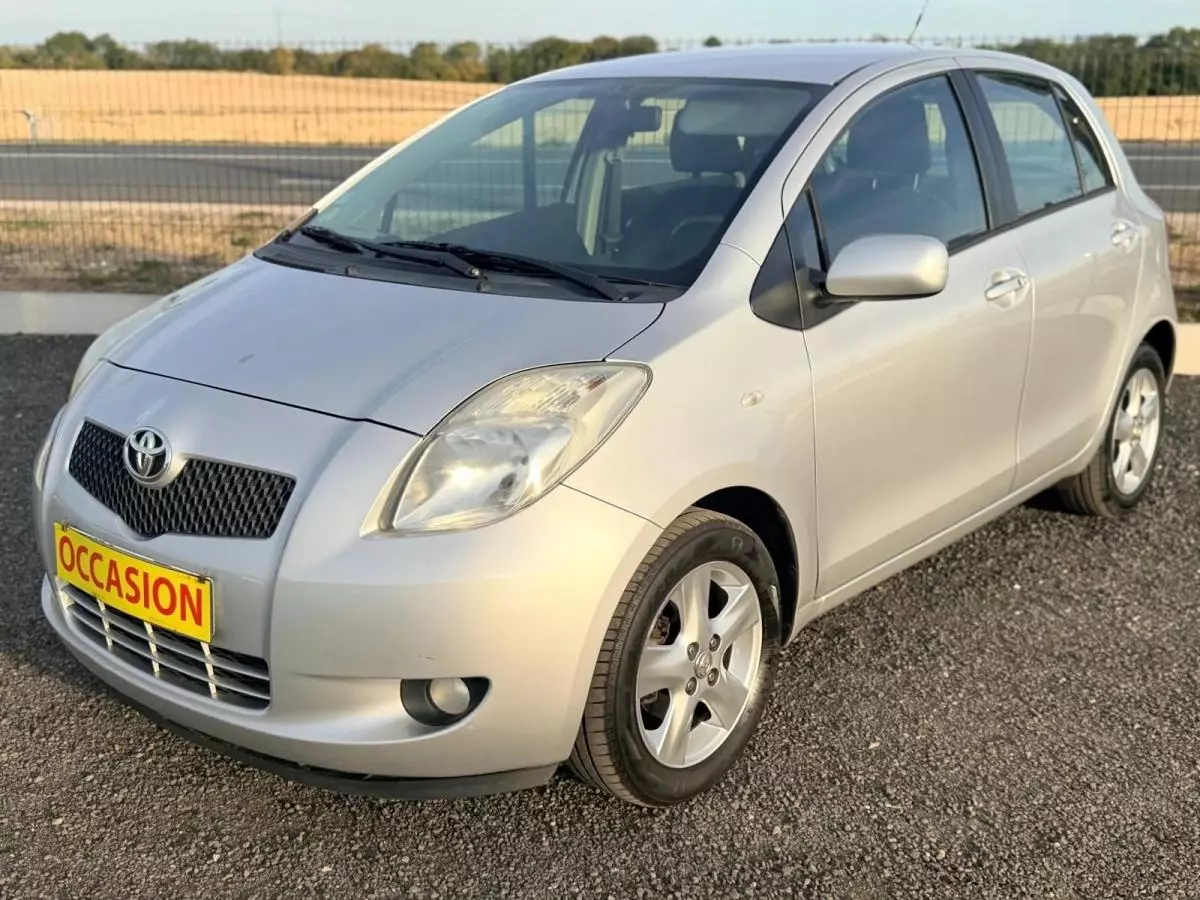 Toyota Yaris II 1.3 VVT-i 87 ch