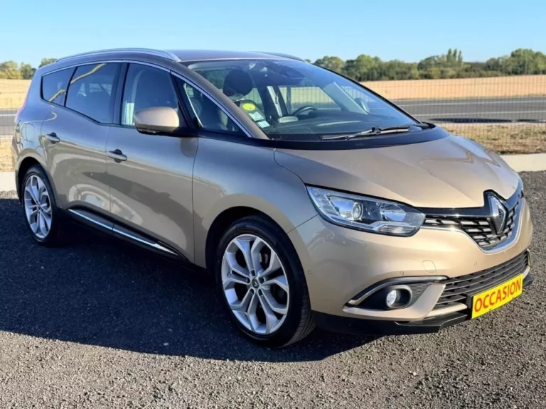 Renault Grand Scenic IV 1.5 dCi 110 ch — photo 3